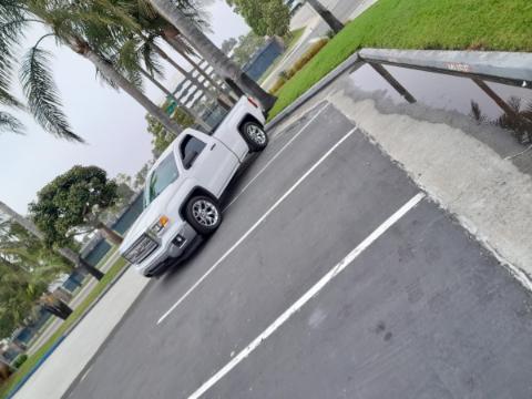 Photo 4 of 6