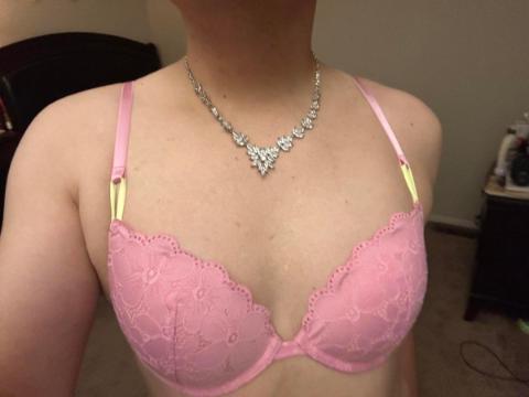 Photo 2 of 4