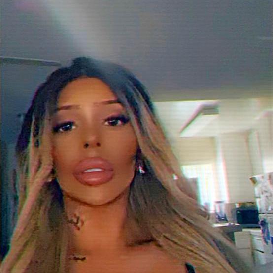 aliceee- from Long Beach, CA